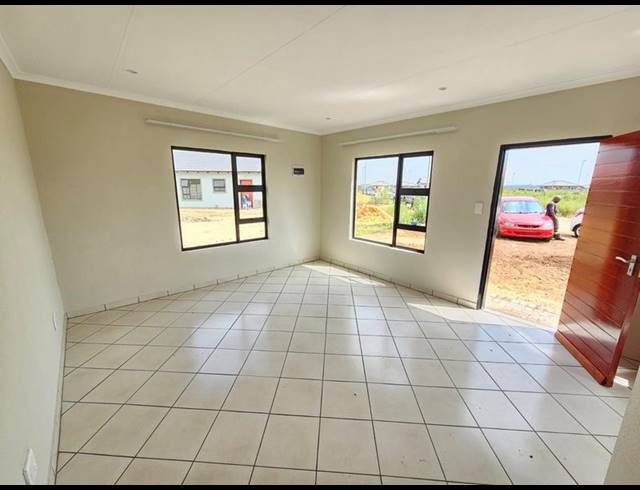 2 BEDROOM HOUSE FOR SALE IN SELCOURT
